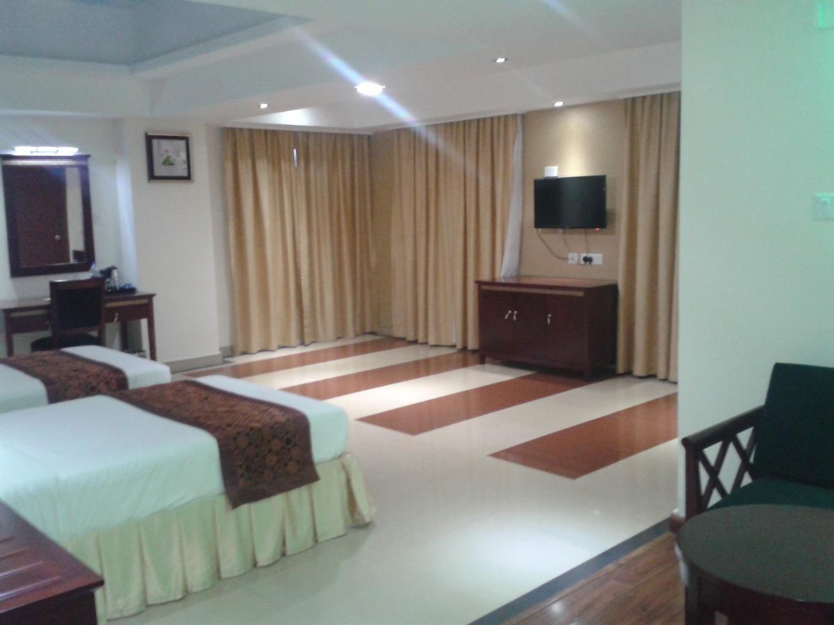 Hotel Hiton Perintalmanna Zimmer foto